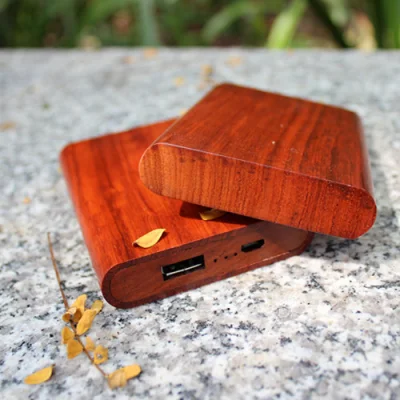 El cargador portátil más nuevo, banco delgado de madera estupendo del poder 4000mAh del diseño de bambú de madera de la moda