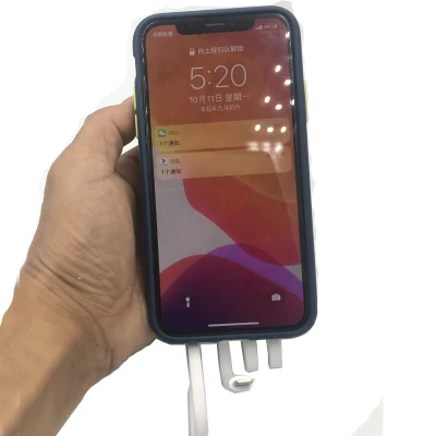 Banco de energía portátil de 10000 mAh con 4 cables integrados micro USB / Type-C / Lightning / USB 4 en 1 C Cargador rápido 18W Max QC 3.0 Banco de energía inalámbrico de carga rápida